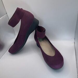 LOINTS OF HOLLAND Urban Sydney Nubuck Ankle Strap Burgundy Wedge Shoes 37 Size 7